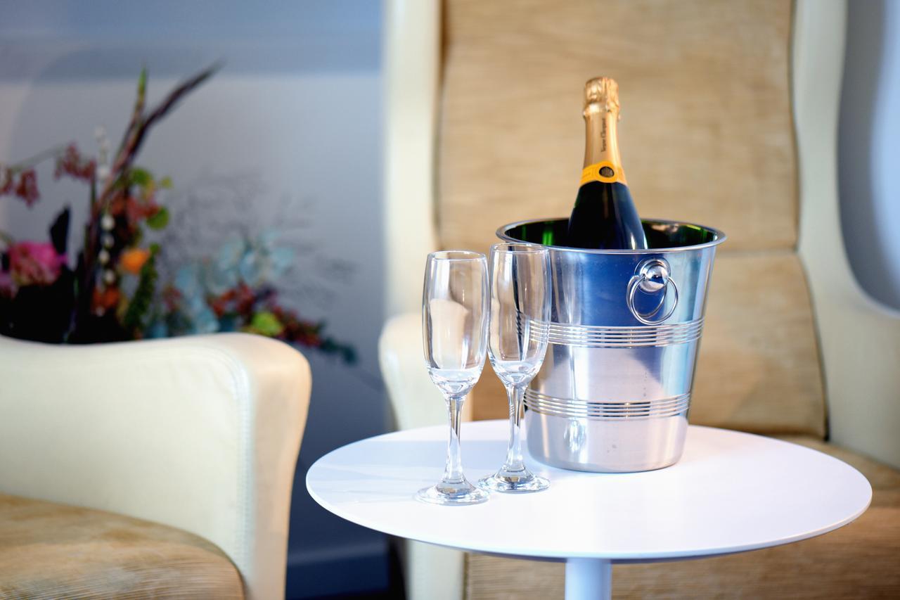 Hotel Trusten Willemstad  Ngoại thất bức ảnh