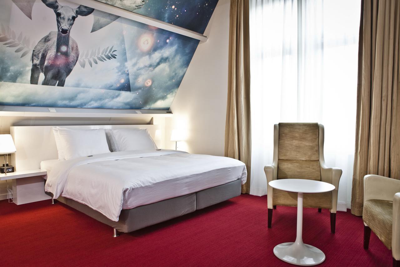Hotel Trusten Willemstad  Ngoại thất bức ảnh
